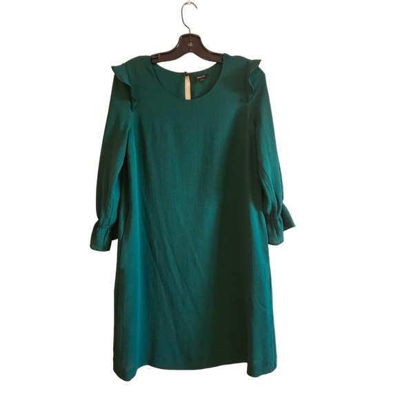 Solid green dress - Picture 2 of 2